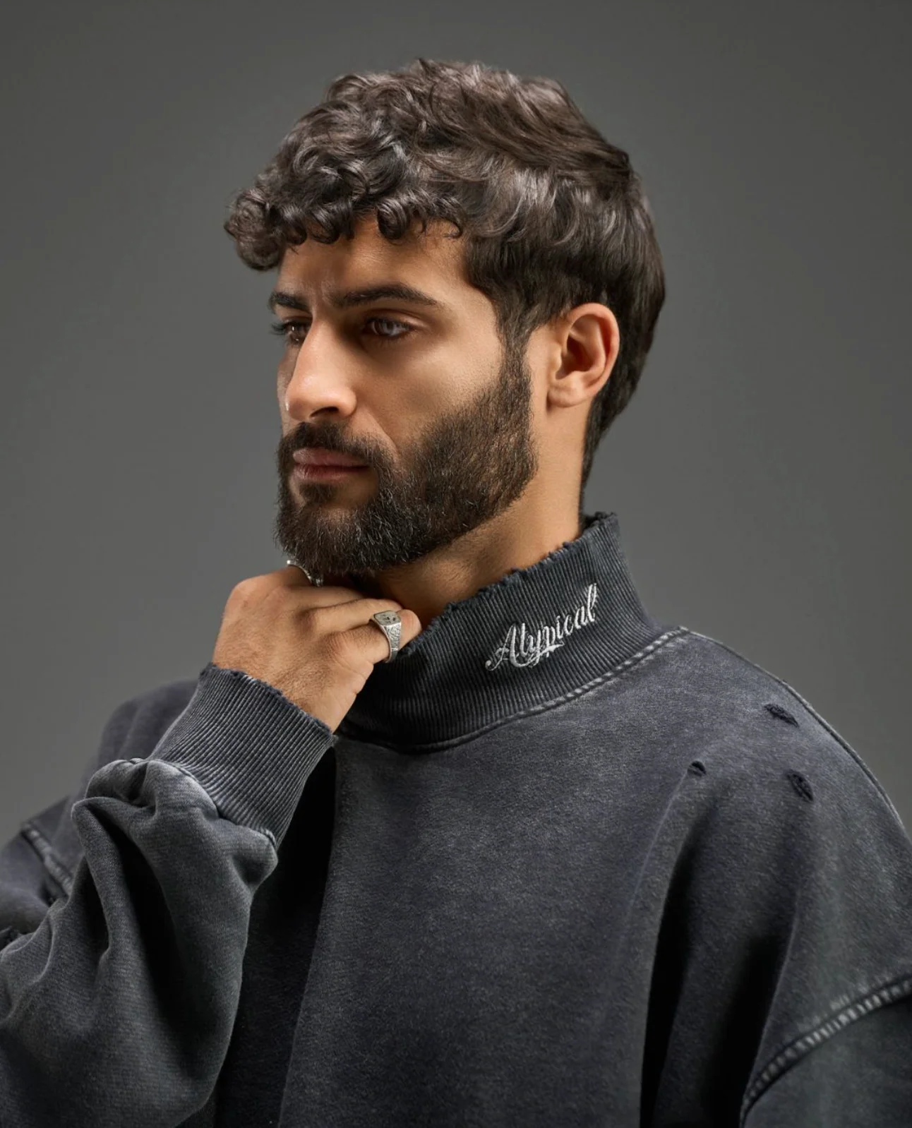 Type “H01” Crewneck - Washed Negro - Image 3
