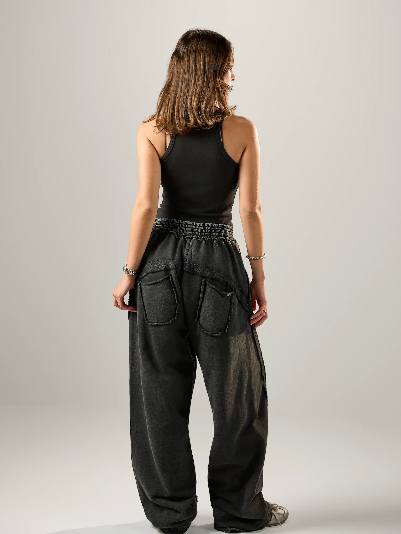 Type “R01” Ridge Sweatpants - Washed Negro - Image 4